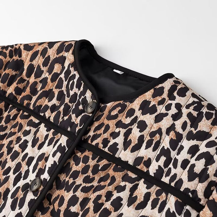 Kvinders modejakke i trendy leopardmønster Stilla