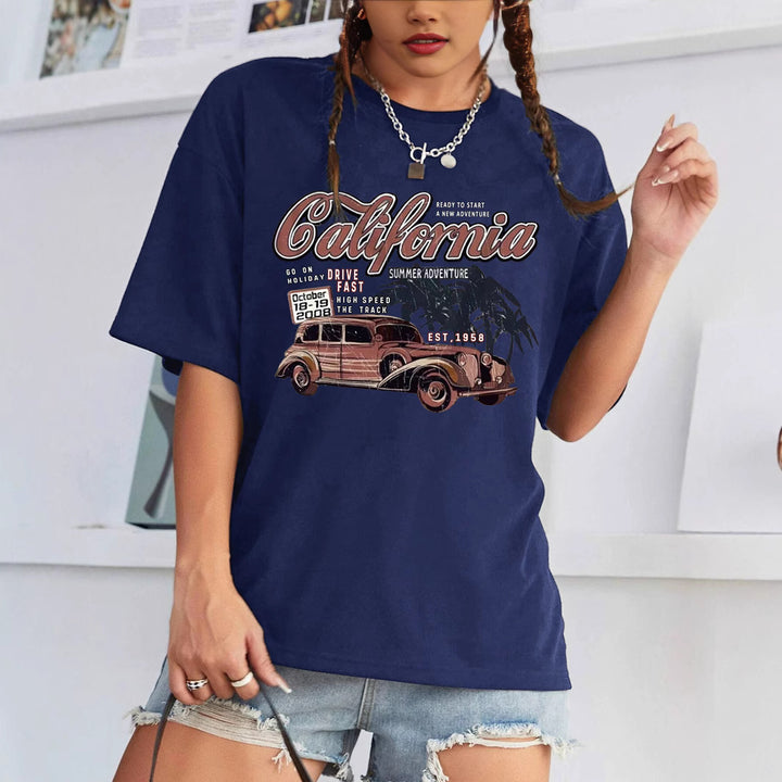 Dame afslappet T-shirt med nostalgisk automobil Stilla