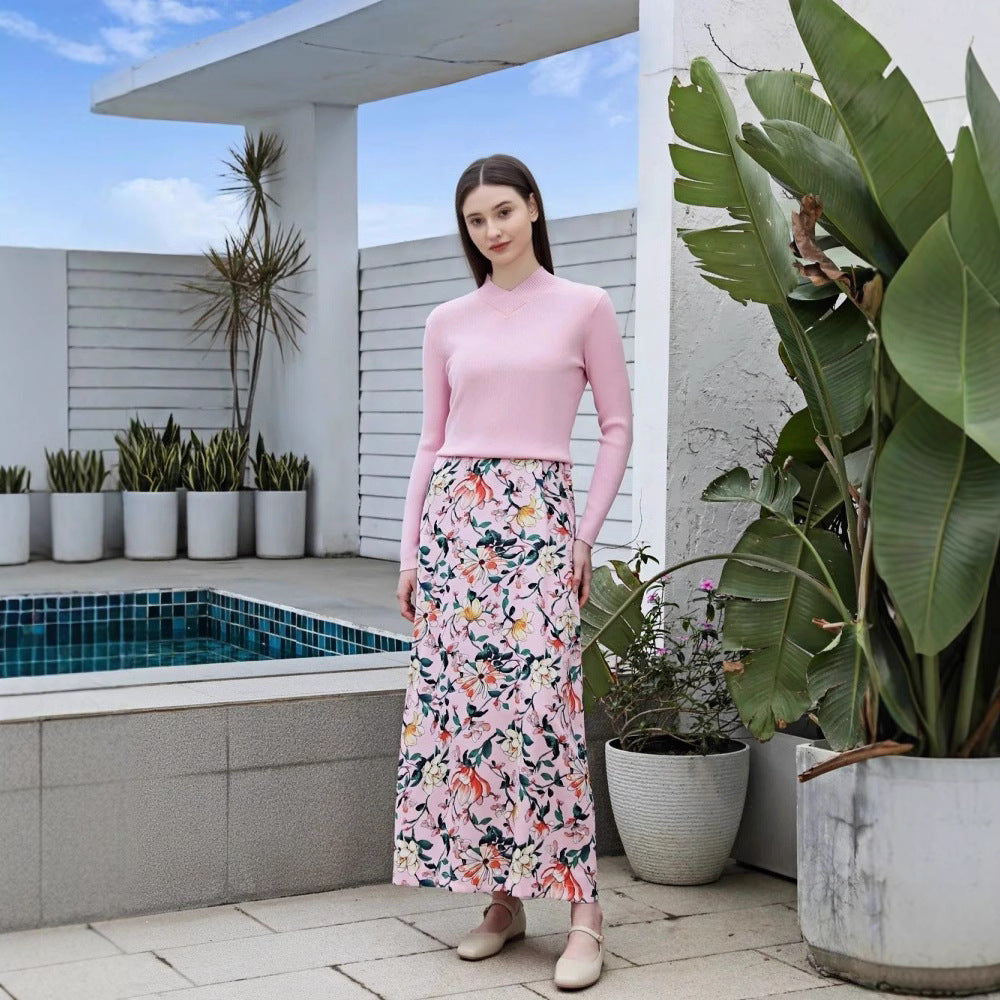 Dame maxikjole med blomstermotiv og elegant snit Stilla