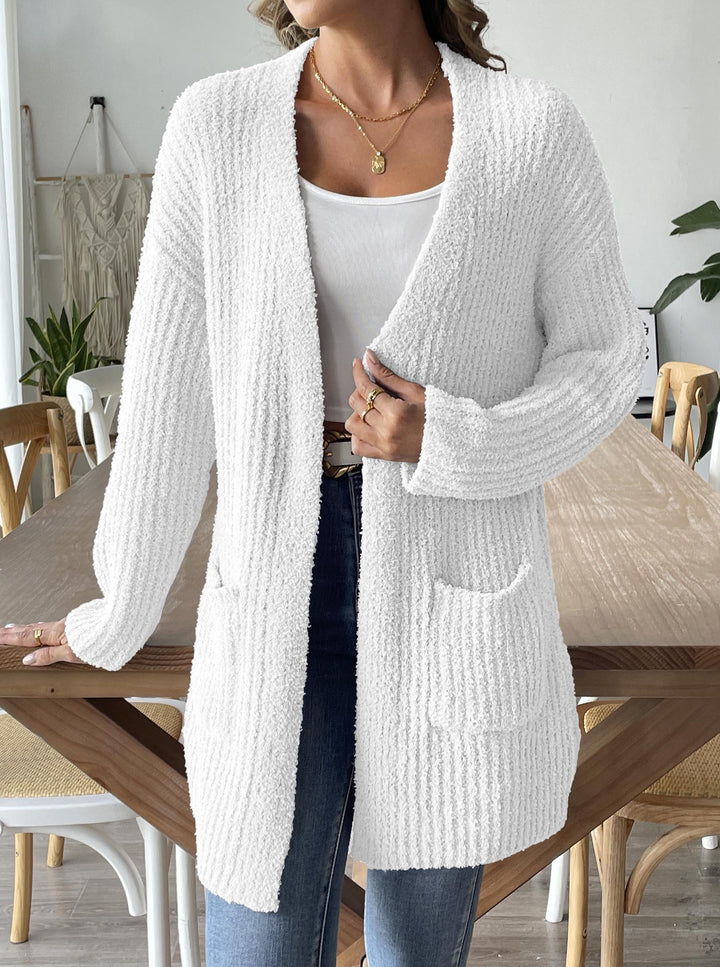 Dame strikjakke i afslappet oversized stil Stilla