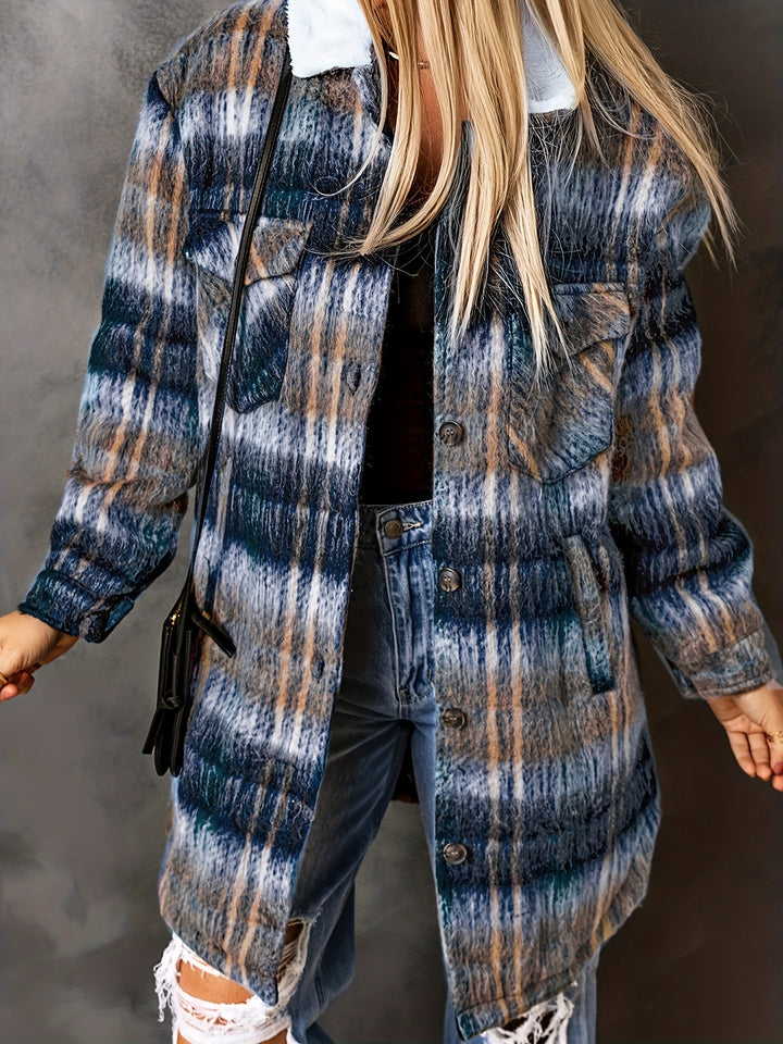 Dame Overshirt-jakke med afslappet ternet design og blødt inderfor Stilla