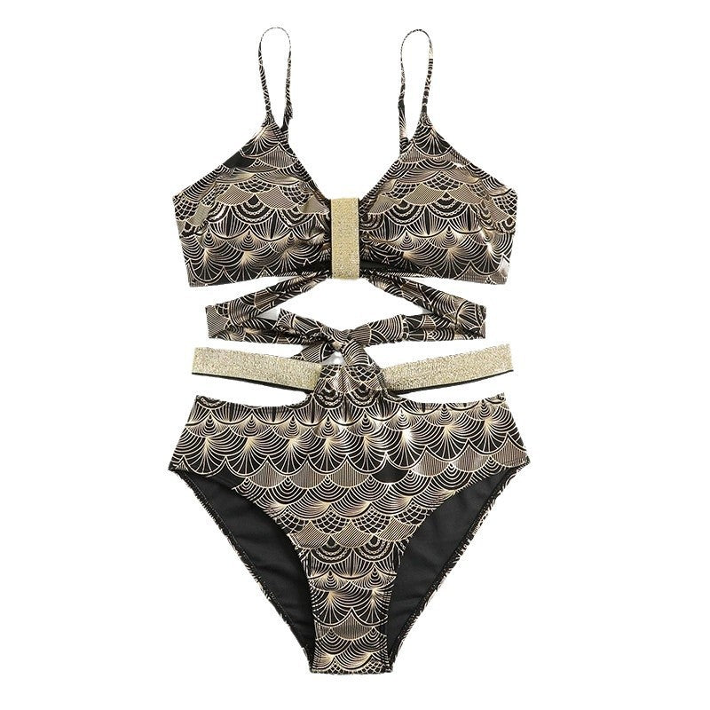 Dame triangel-bikini med glamorøst indpakningsdesign og elegante accenter Skovae