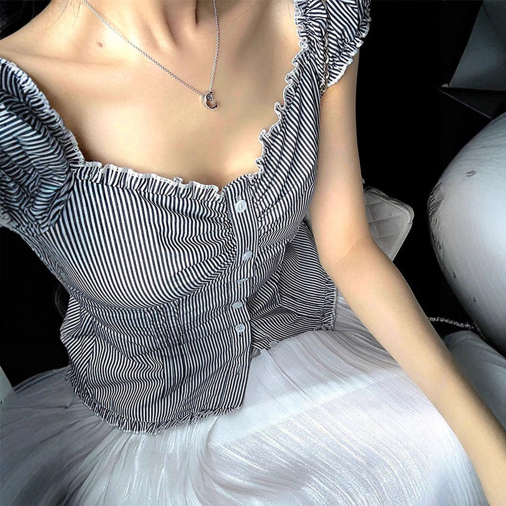 Dame Off-Shoulder Bluse med fine flæsedetaljer og stribet mønster Skovae