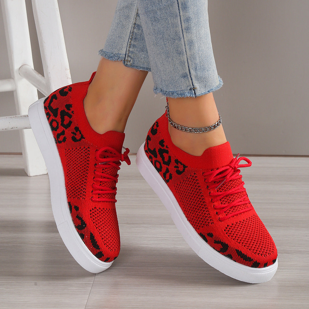 Dame sneakers med åndbart mesh-overdel og trendy dyremønster Stilla