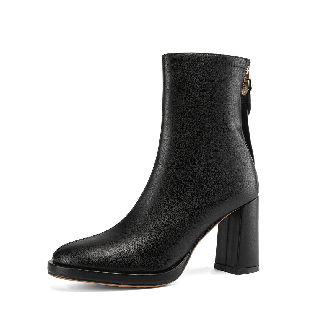 Femme Chunky Heel Ankelstøvler med lynlåsdetaljer Stilla