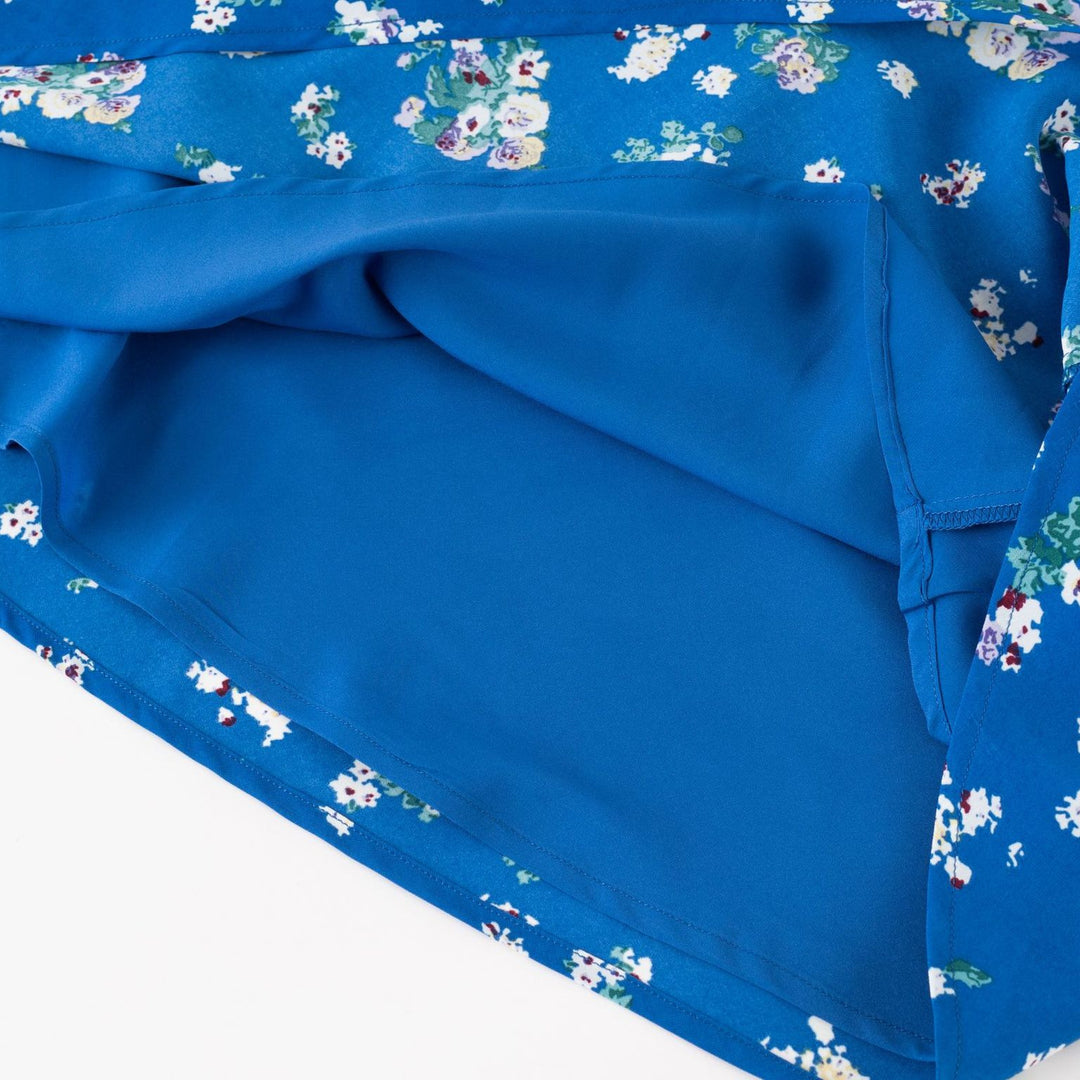 Dame Halterkjole med florale accenter og elegant snit Stilla