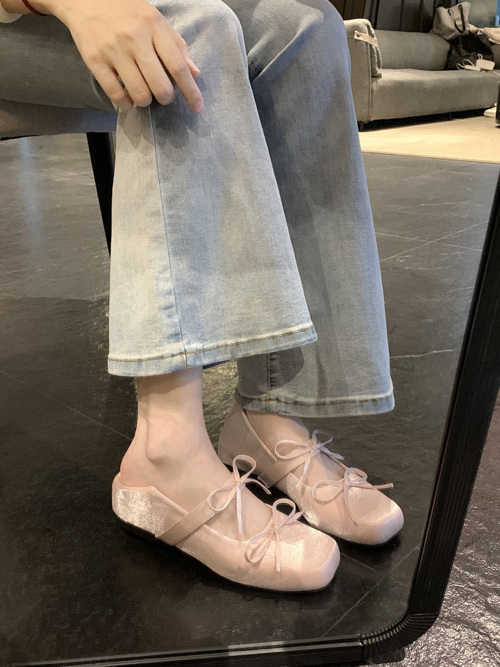 Dame Elegante Ballerinas til at glide i med satinbånd-detalje Stilla