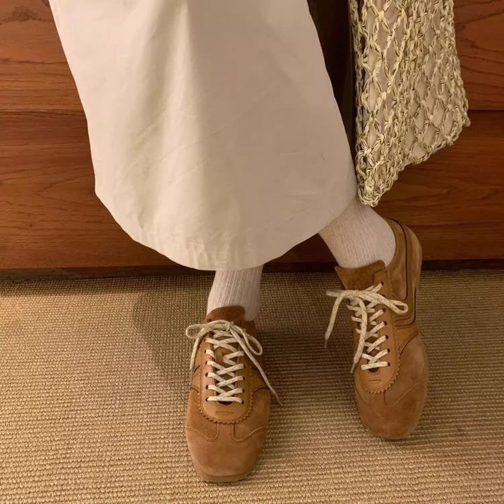 Herre retro-inspirerede casual sneakers med strukturerede accenter Stilla