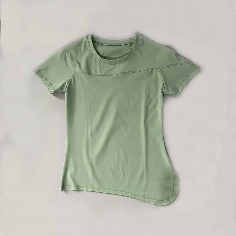 Dame Sports kortærmet T-shirt med innovativ asymmetrisk snit og åndbare egenskaber Stilla