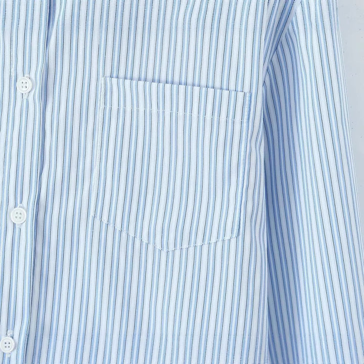 Kvindernes cropped bluse med elegante blonder detaljer Stilla