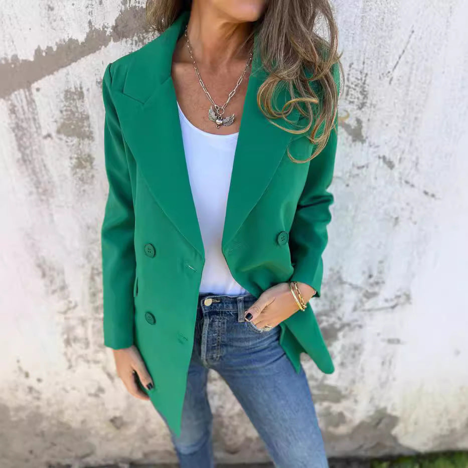Dame Elegant og komfortabel blazer med dobbelt knaplukning Stilla