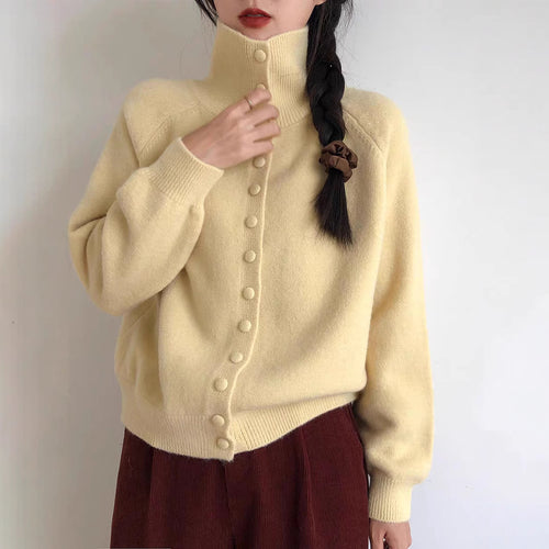 Femme Højkrave Knap-Ned Strikpullover Stilla