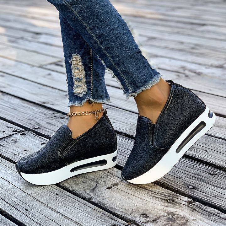 Dame Slip-On Sneakers i det elegante spidse design Stilla