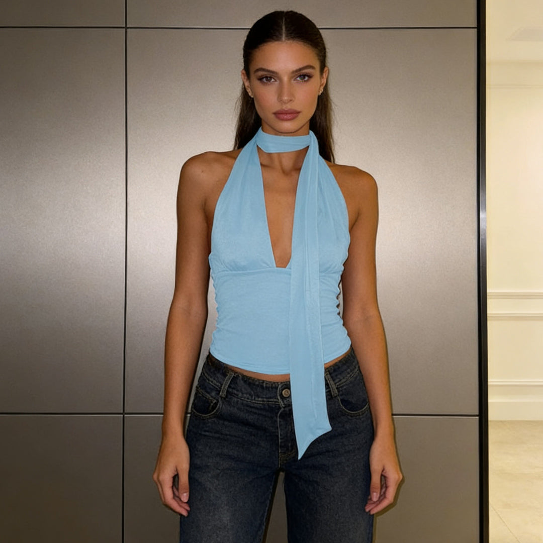 Dame Stilfuldt Cropped Top med smalt Halskede Skovae