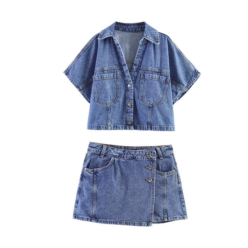Dame denim mini nederdel i asymmetrisk snit med dekorative knapper Skovae