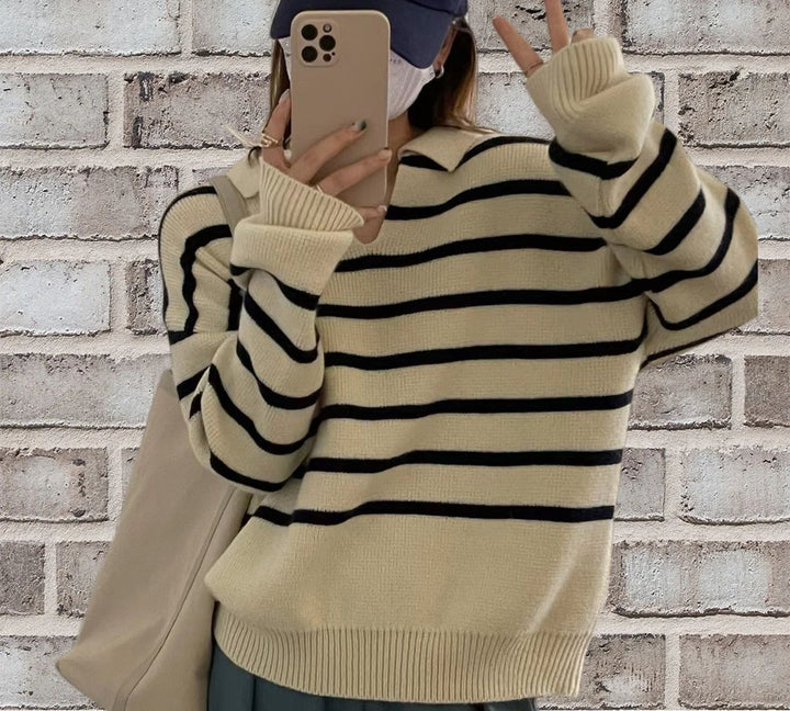 Stilla | Løs pasform uldblanding V-hals stribet mønster lange ærmer