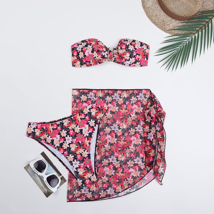 Dame Bandeau-Bikini-sæt med gennemsigtig indpakningsskørt og blomsterdesign Stilla