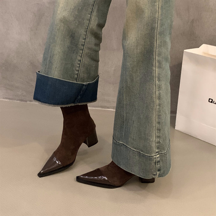 Dame Elegante Suede Ankelstøvler med Glinsende Læderdetalje Stilla