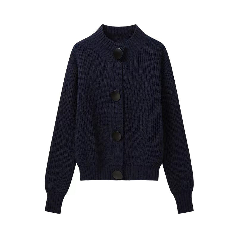Kvinders hyggelige cardigan med brede knapper og klassisk krave Stilla