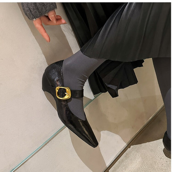 Femme Spids-Tå Mary Jane Hæle med elegant spænde-detalje Stilla