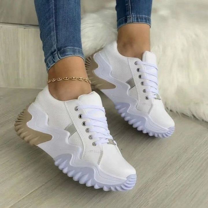 Dame Sporty Sneakers med skridsikker gummisål og åndbart mesh-oberstoff Stilla