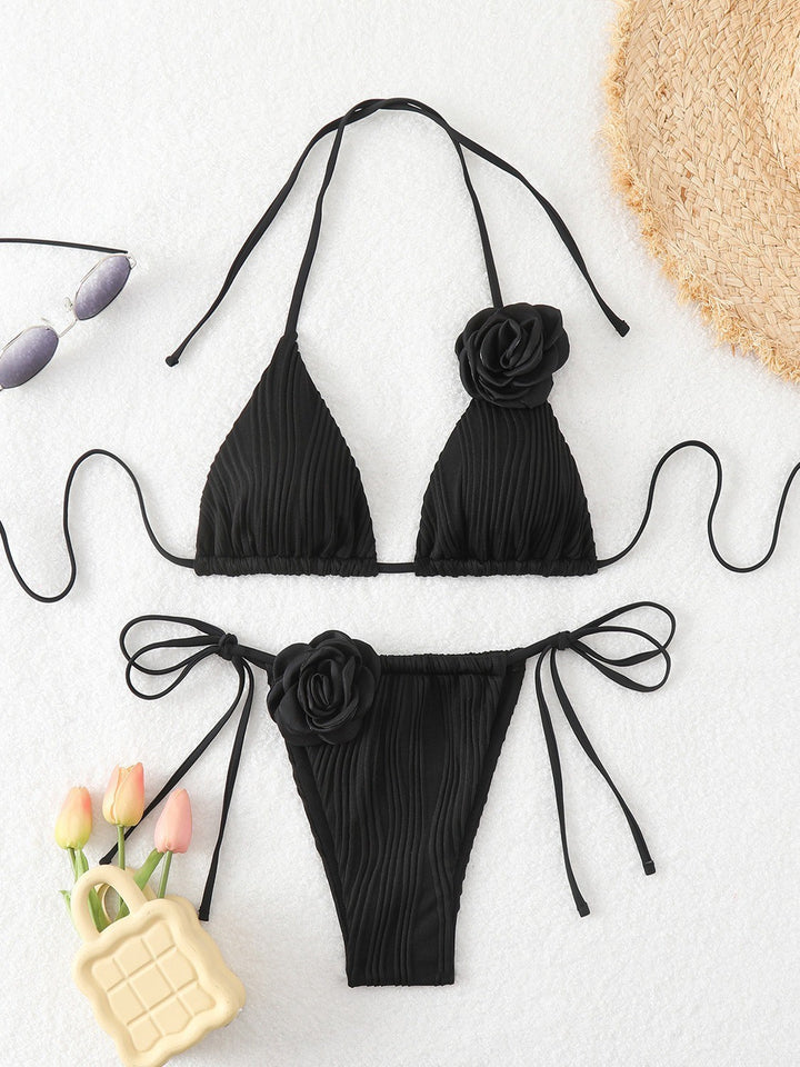 Dame triangel-bikini med blomstrede accenter og raffineret rib-design Skovae