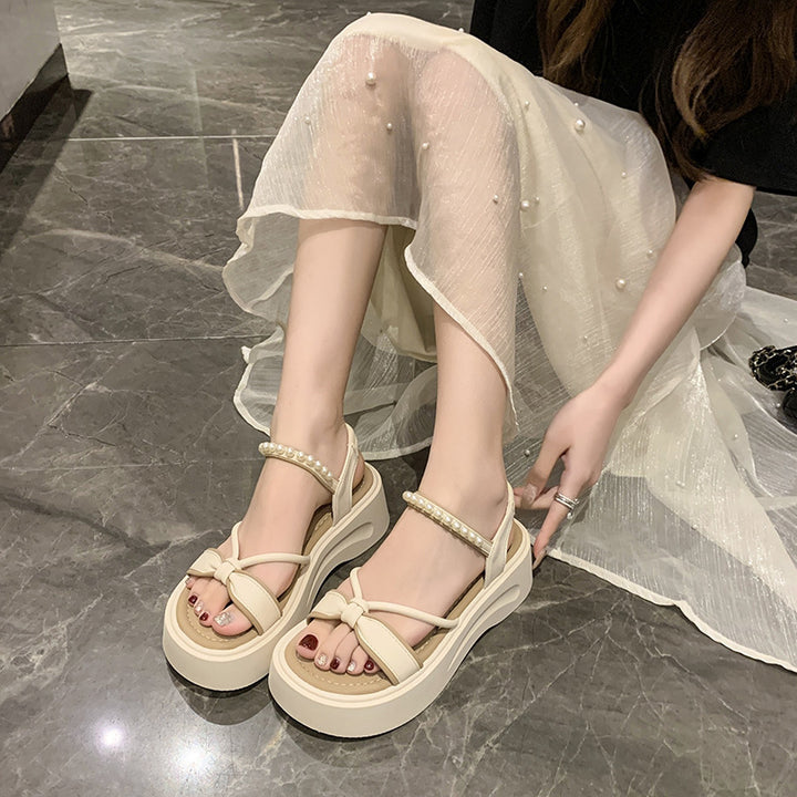Femme Perlerfinerede platform-slide-sandaler Stilla