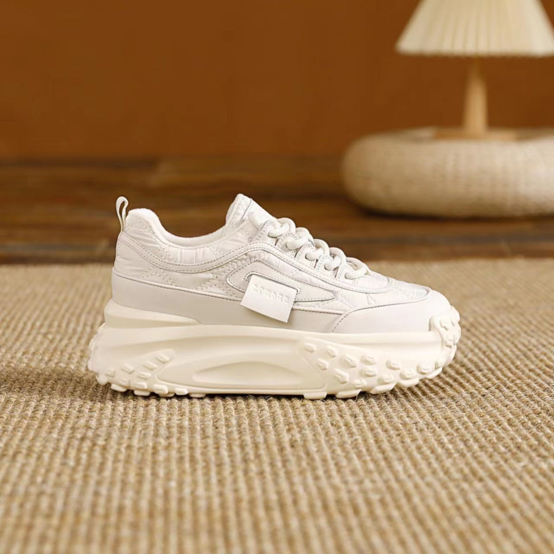 Dame Chunky Sneakers med dæmpende sål og åndbart overdækning Stilla