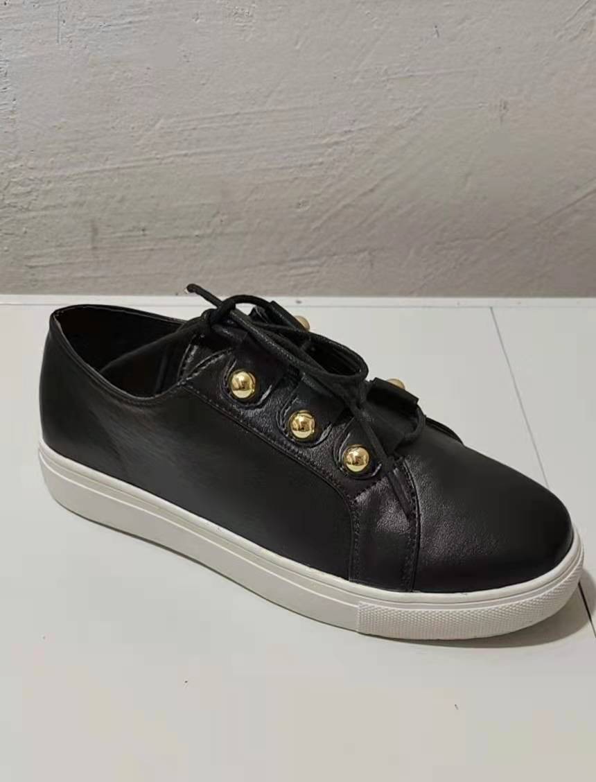 Dame Platform Sneakers med elegante metalknapper og skridsikker sål Stilla