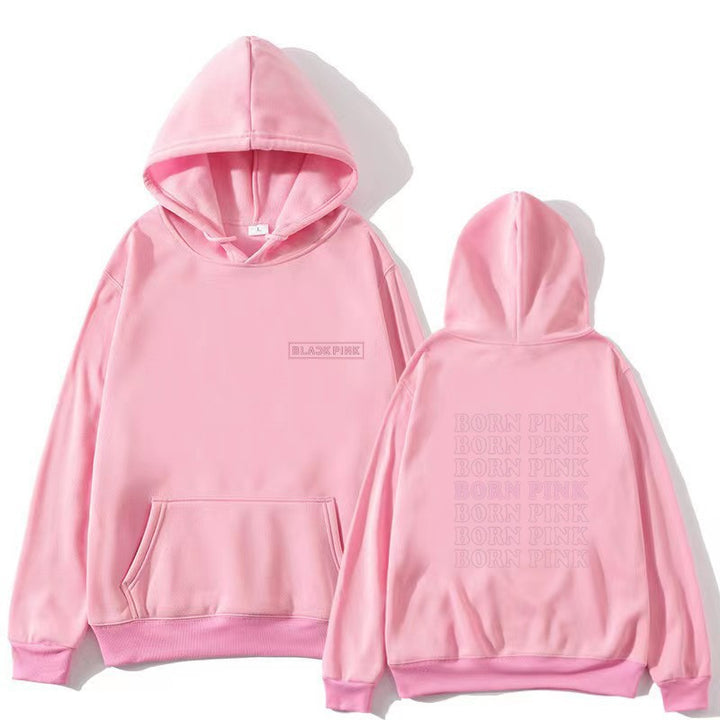 Kvinders hoodie med slående grafisk design Skovae