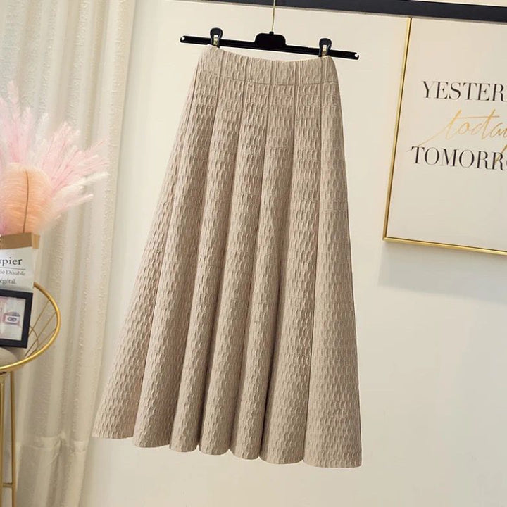 Kvindernes elegante bredskårne midi-nederdel Stilla