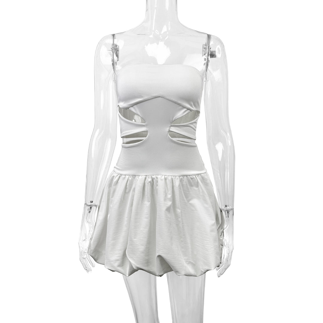 Dame Bandeau Mini Kjole med Cut-Out-detaljer og voluminøst Skørt Skovae