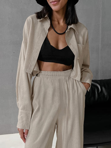 Dame afslappet bluse i åndbart hørmix med påsat lomme og minimalistiske detaljer Stilla