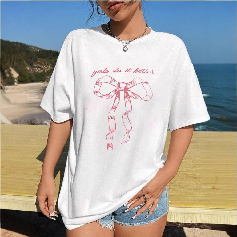 Dame T-shirt med kreativt kattemotiv og legesyg sløjfe Skovae
