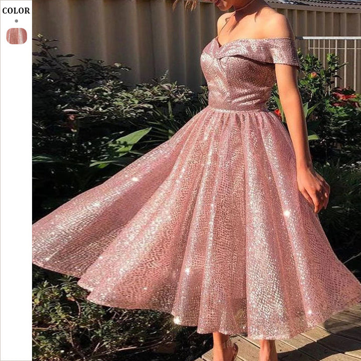 Dame Glamourøst Cocktailkjole med skinnende tyl og elegant Off-Shoulder-Udskæring Stilla