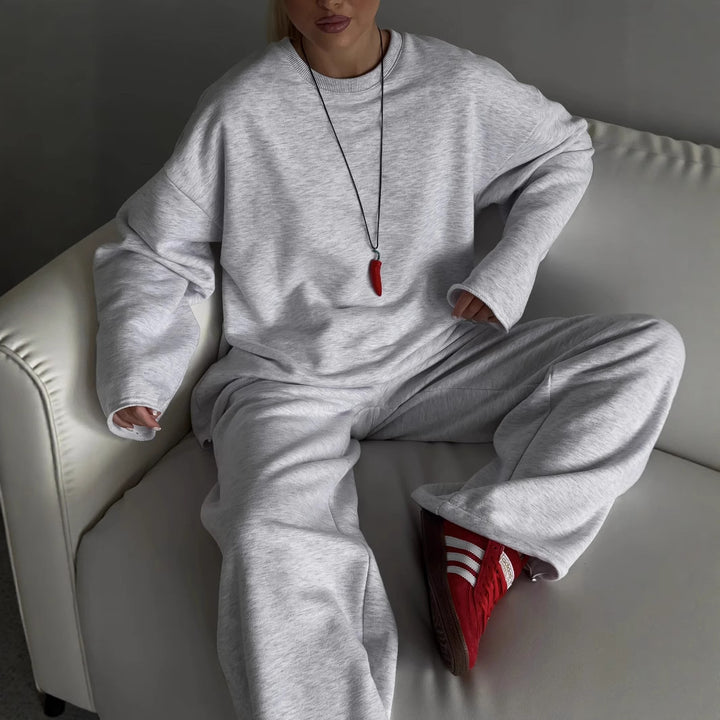 Kvinders løse sweatshirt sæt med behagelig pasform og praktiske lommer Skovae
