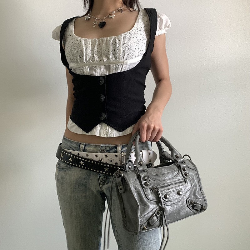 Dame Mode Crop Top med elegante knapdetaljer og tætsiddende snit Skovae