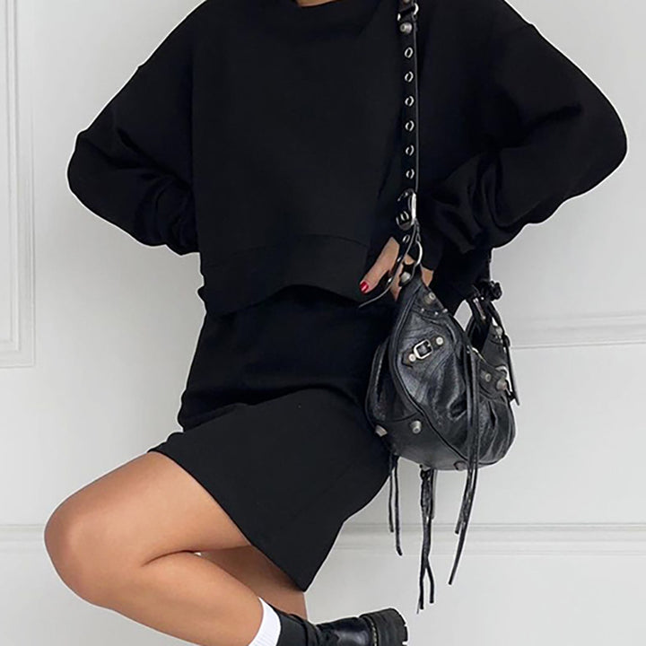 Dame afslappet sweatshirt-kjole med høj krave og asymmetrisk elementer Stilla