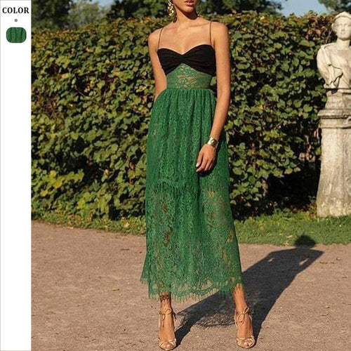 Dame spidskjole med elegant underkjole og dekorative stropper Stilla