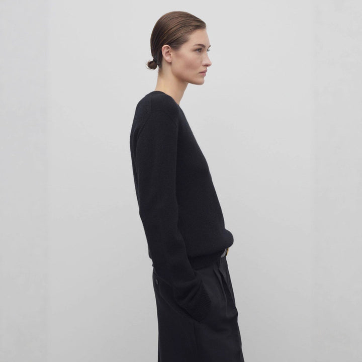 Damer finstrikket sweater lavet af høj kvalitet uld Stilla