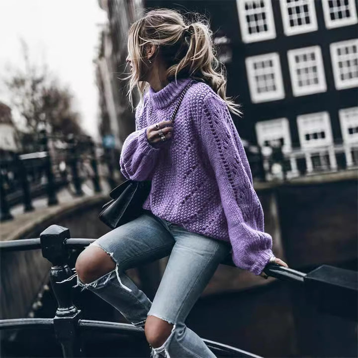 Dame Grovstrik pullover med høje ærmer og moderne hulmønster Stilla