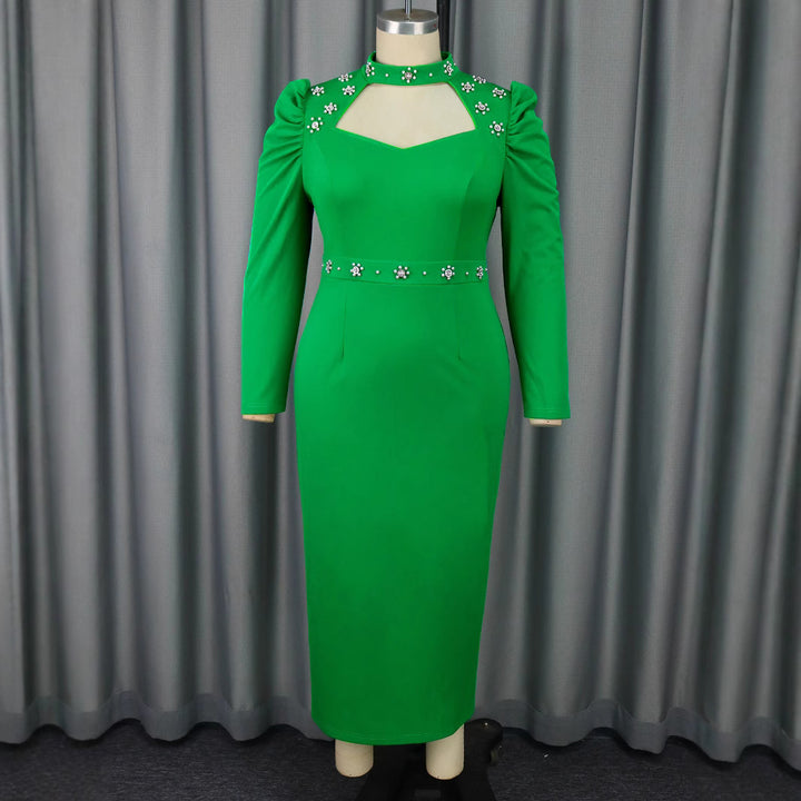 Dame Elegant kjole med asymmetrisk cut-outs og blomsterlige accenter Skovae