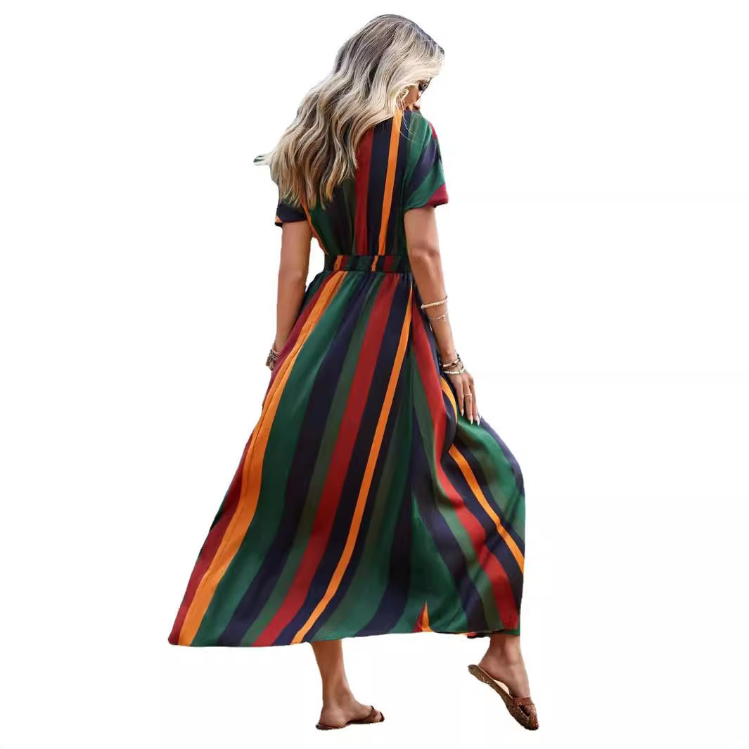 Dame maxikjole med elegant indpakningslook og moderne striber Stilla