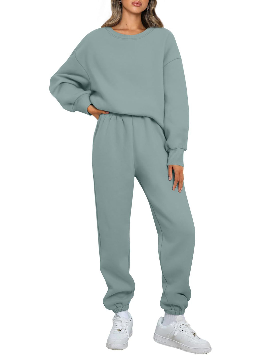 Kvindernes komfortable fritidssæt med oversized pasform og elastisk talje Skovae