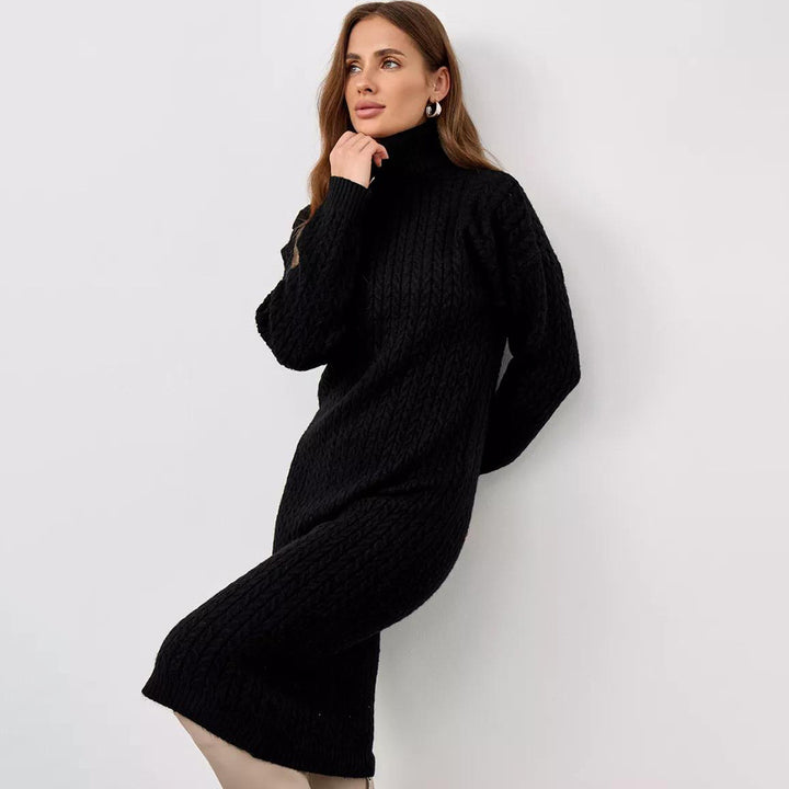 Kvinders chunky strikket turtleneck sweater med moderne kabelmønster og afslappet pasform Stilla