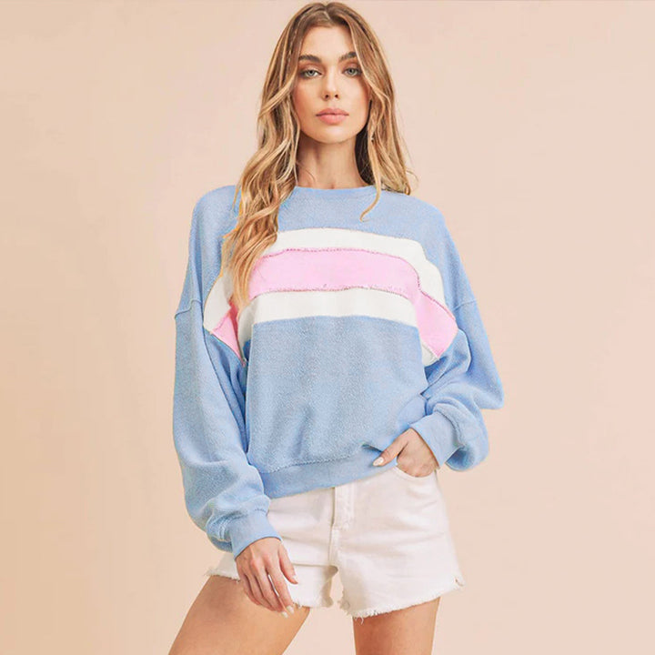 Dame afslappet oversized sweater med moderigtigt stribemønster og blødt materiale Stilla