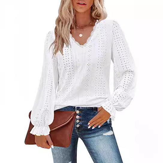 Dame elegant bluse med flæse detaljer og V-udskæring Stilla