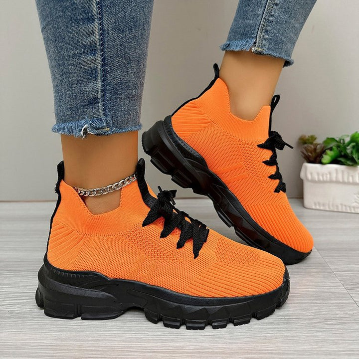 Damer Sporty Sneakers med åndbart strikket overdel og dæmpende såleprofil Stilla