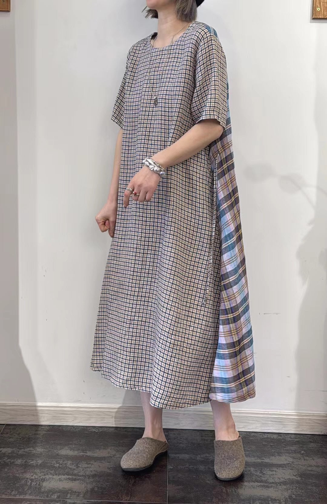 Dame Relaxed Fit Maxi Kjole med sidelæns bindebånd Stilla