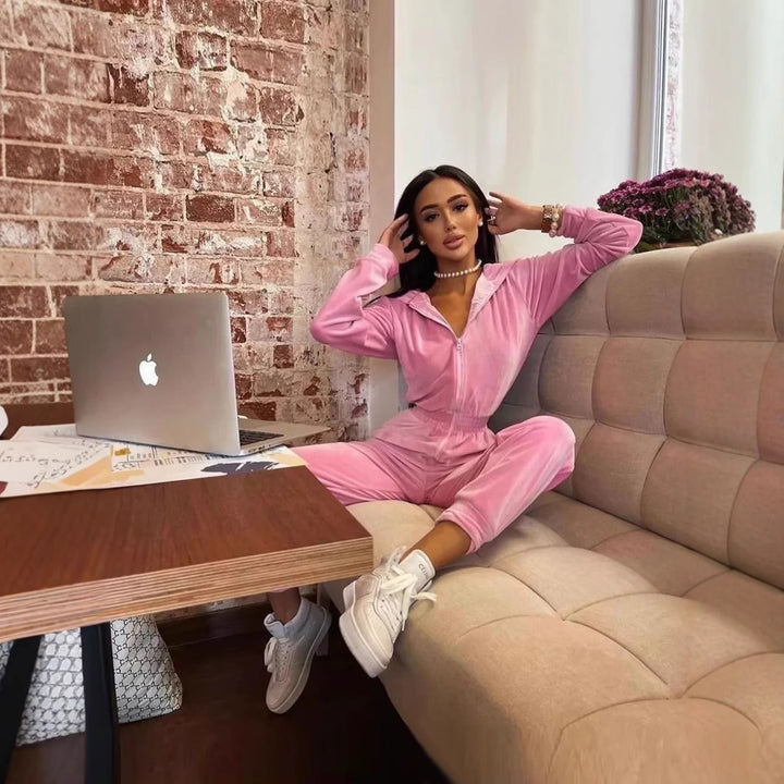 Damer sporty fleece jumpsuit med hætte og elastisk livbånd Skovae